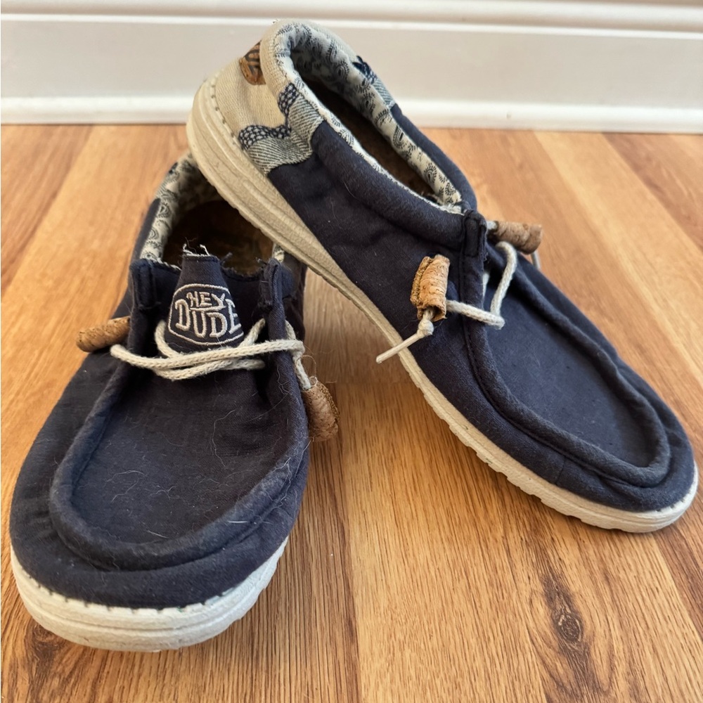 Hey Dude Wally Break Stitch navy gray Slip On Loafers sneakers men’s size 9